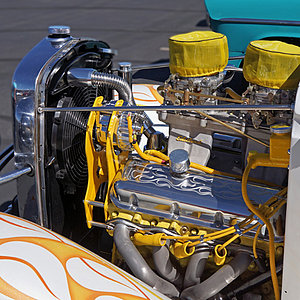V8 Motor.jpg