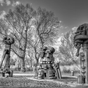 Skulpturen im Donaupark