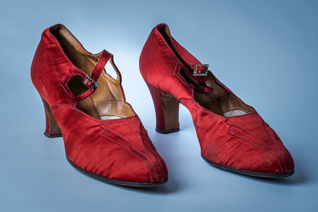 Schuhe in Rot