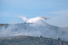 5 Löschflugzeuge Trogir.jpg