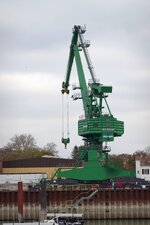 Neuer Hafenkran.JPG
