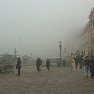 Novembernebel in Venedig