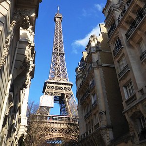 Durchblick zum Eiffelturm
