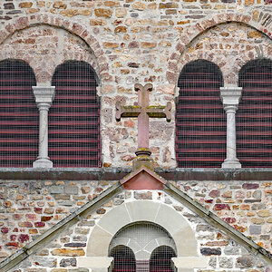 Hinter Gittern