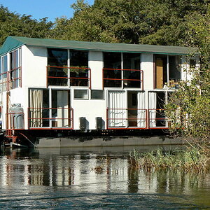 Urlaub auf dem Hausboot