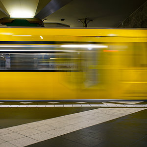 Berlin - Spandau - U-Bahn.JPG