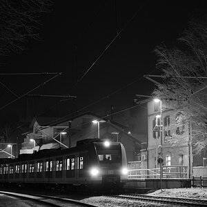 Winterabend am Bahnhof