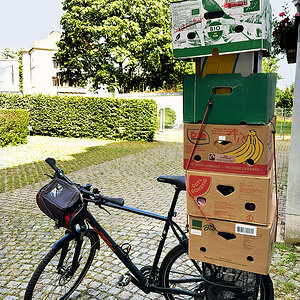 Fahrrad 06: Umzugkartons