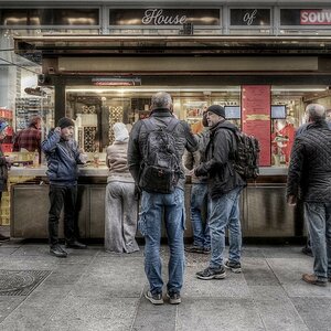 Beim "Würschtlstand"