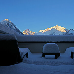 Schnee in den Bergen