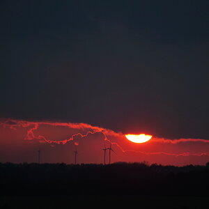 Sonnenuntergang im Rheinland.