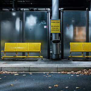 Busbahnhof in der Nacht
