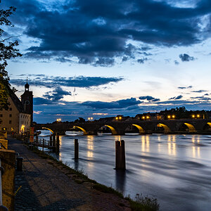 an der schönen blauen Donau
