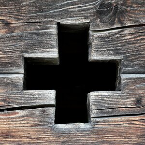 Holzkreuz