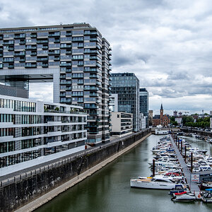 auch Köln hat einen Hafen !
