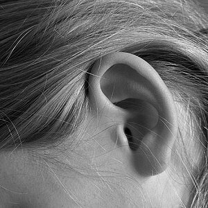 ... das bekannte  "O-ffene O-hr"