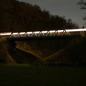 Eisenbahnüberführung