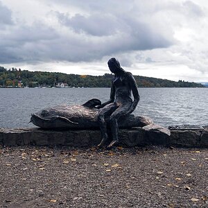 Die kleine Seejungfrau auf ihrem Waller