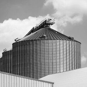 Zwischen den Dächern 2