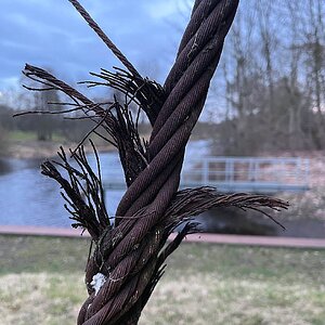 schlampig gespleißt