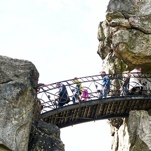Brücke zwischen den Externsteinen