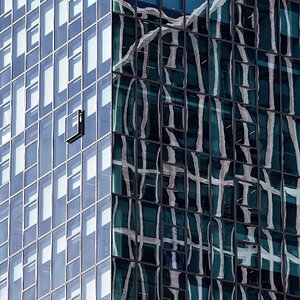 Nachbarschaft im Spiegel