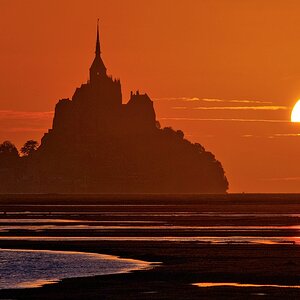 Berg St Michel im Meer.jpg