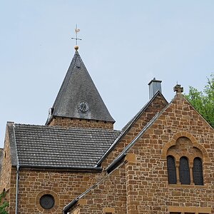 Neuromanischer Baustil