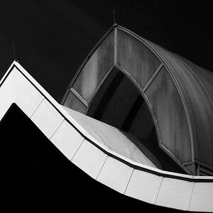 -überdacht- [II]