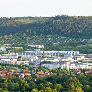 viele Nachbarn