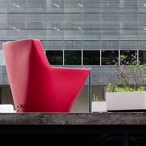 Der rote Sessel an Deck