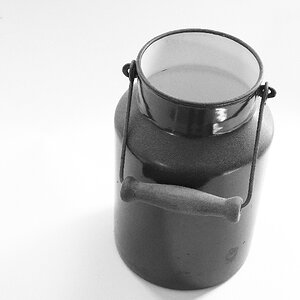 Omas Milchkanne