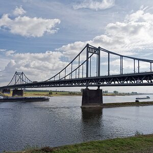Rheinbrücke Krefeld-Uerdingen