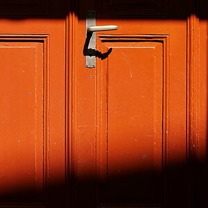 Die orange Tür