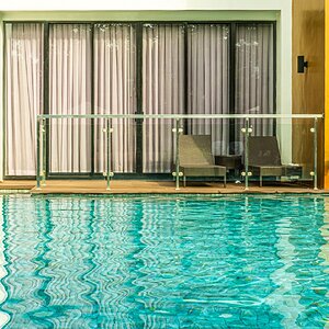 Pool Access Room
