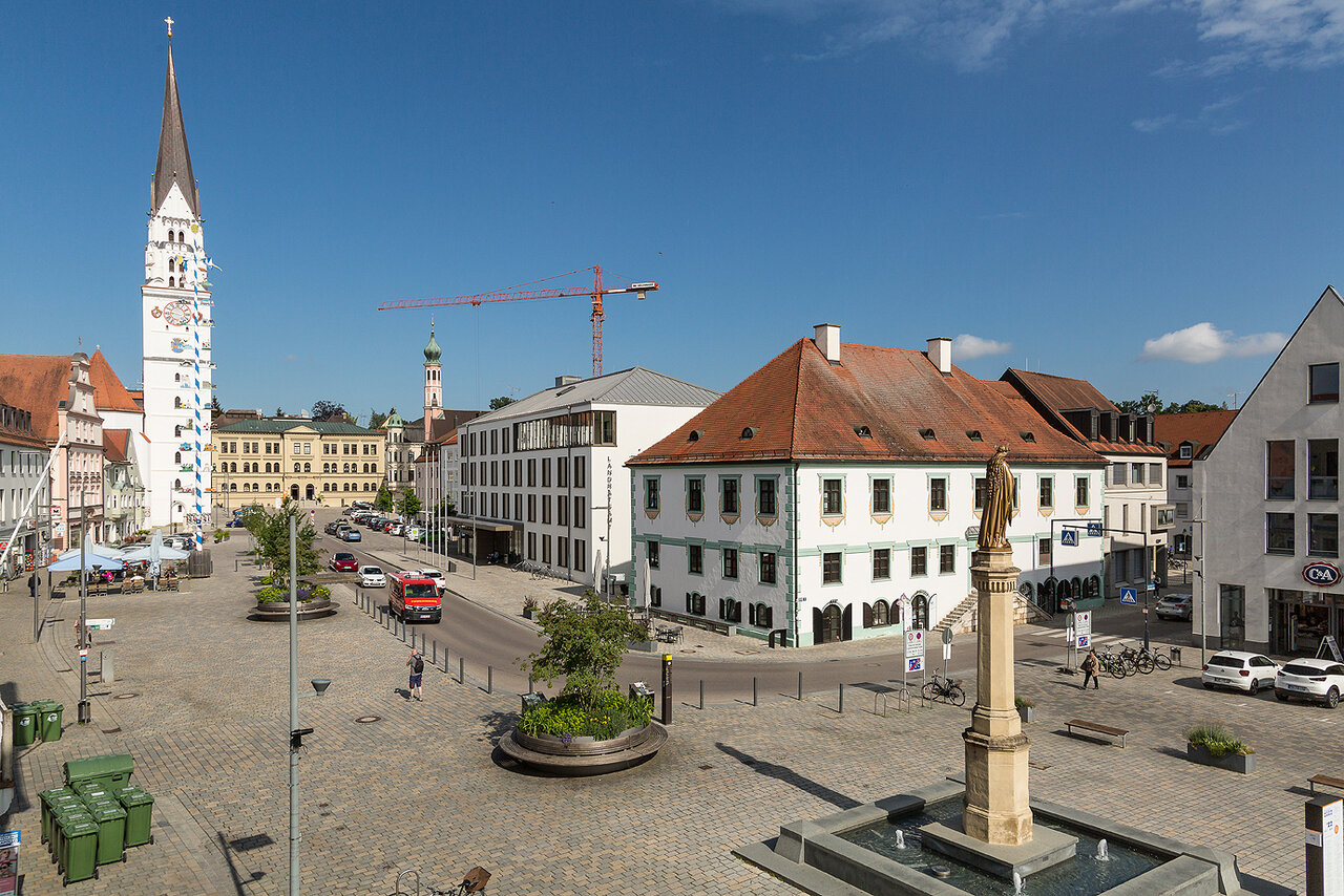 06 - 1 Pfaffenhofen - Oberer Hauptplatz