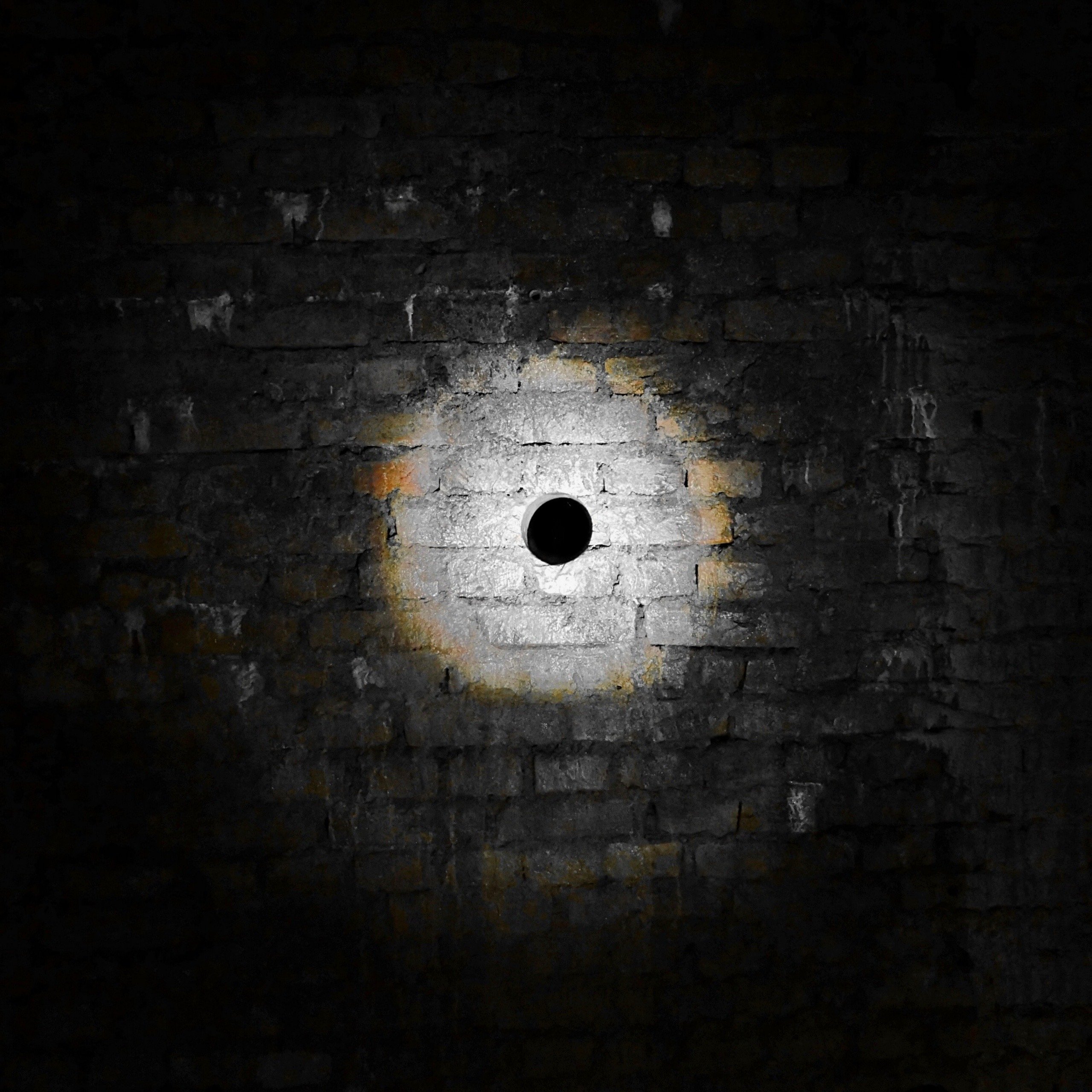 ... #1 Lost Place ... "Das schwarze Loch"