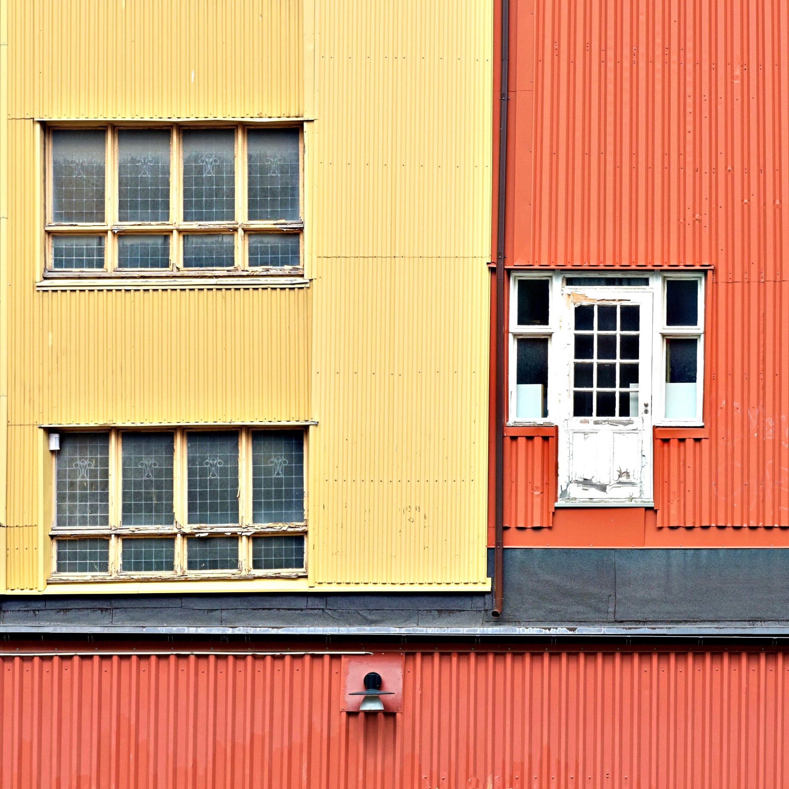 ... #4 Fenster/Türen .... "absurd"