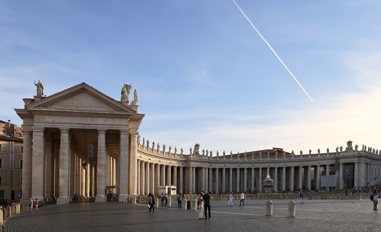 Abendstimmung auf dem Petersplatz - ohne Koffer