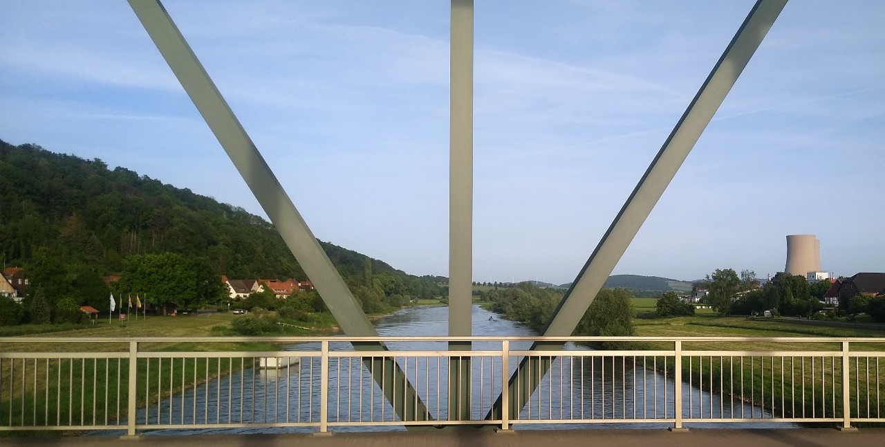 AKW Grohnde an der Weser