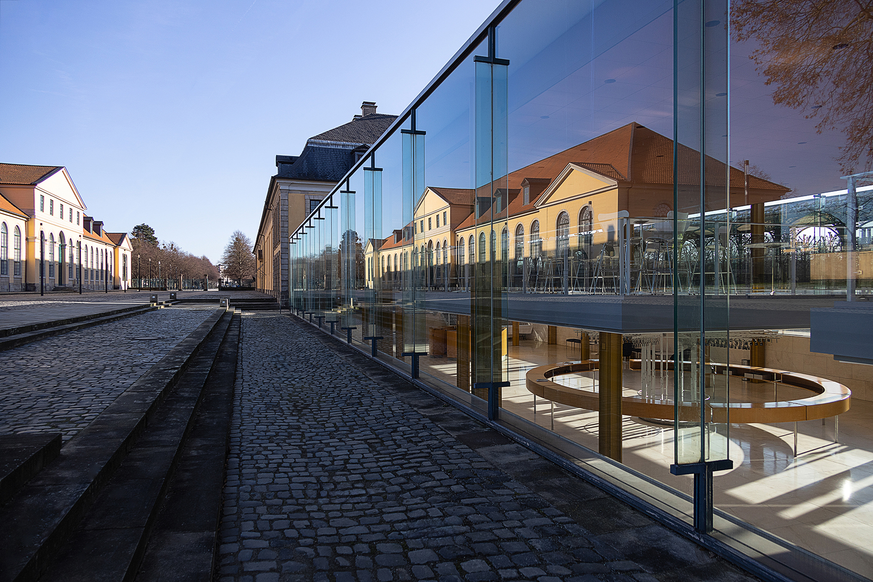 Architektur im Spiegel