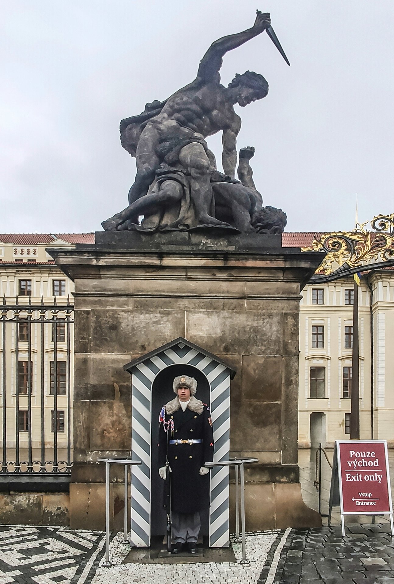 Auf gefährlichem Posten