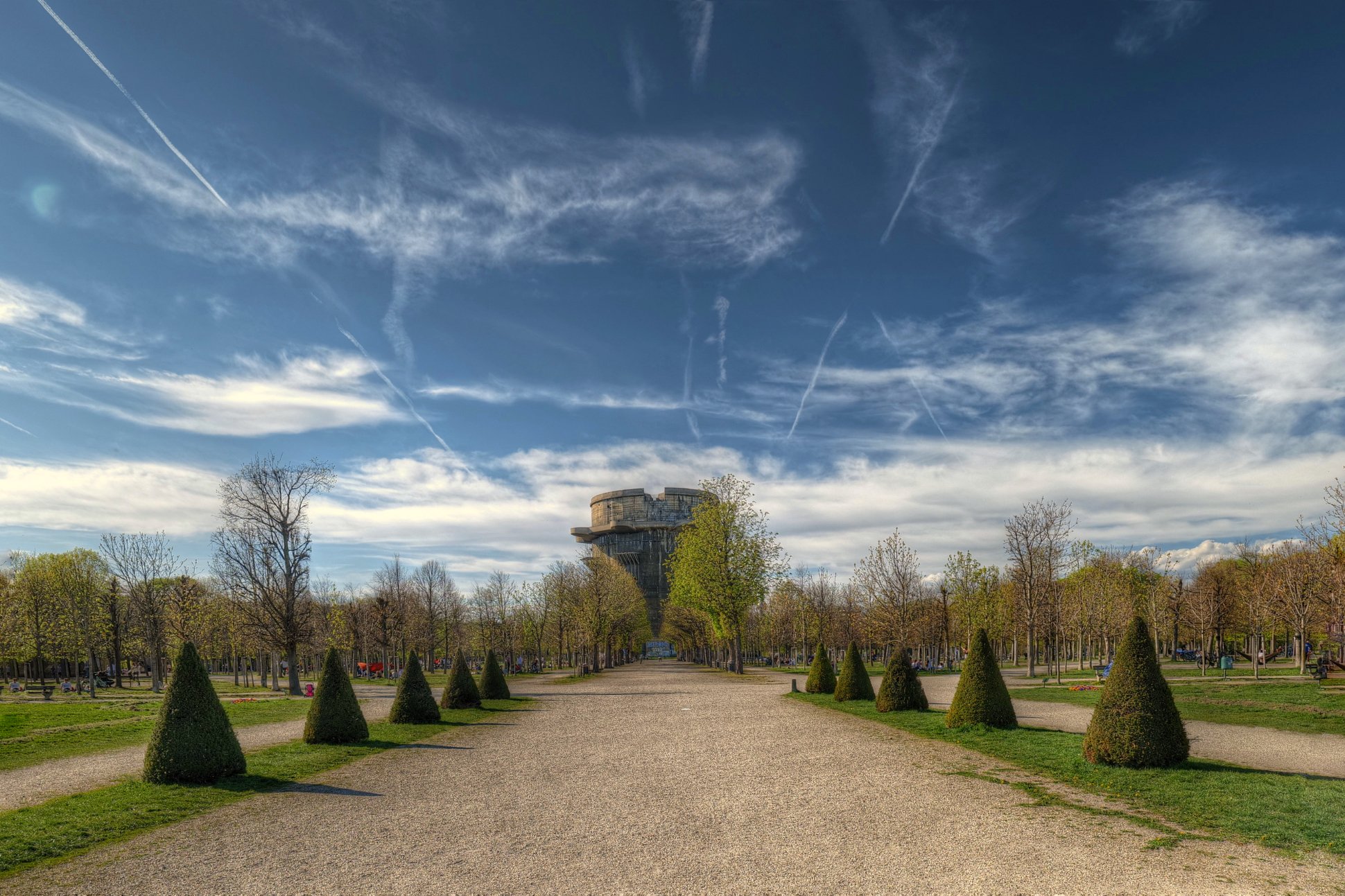 Augarten III