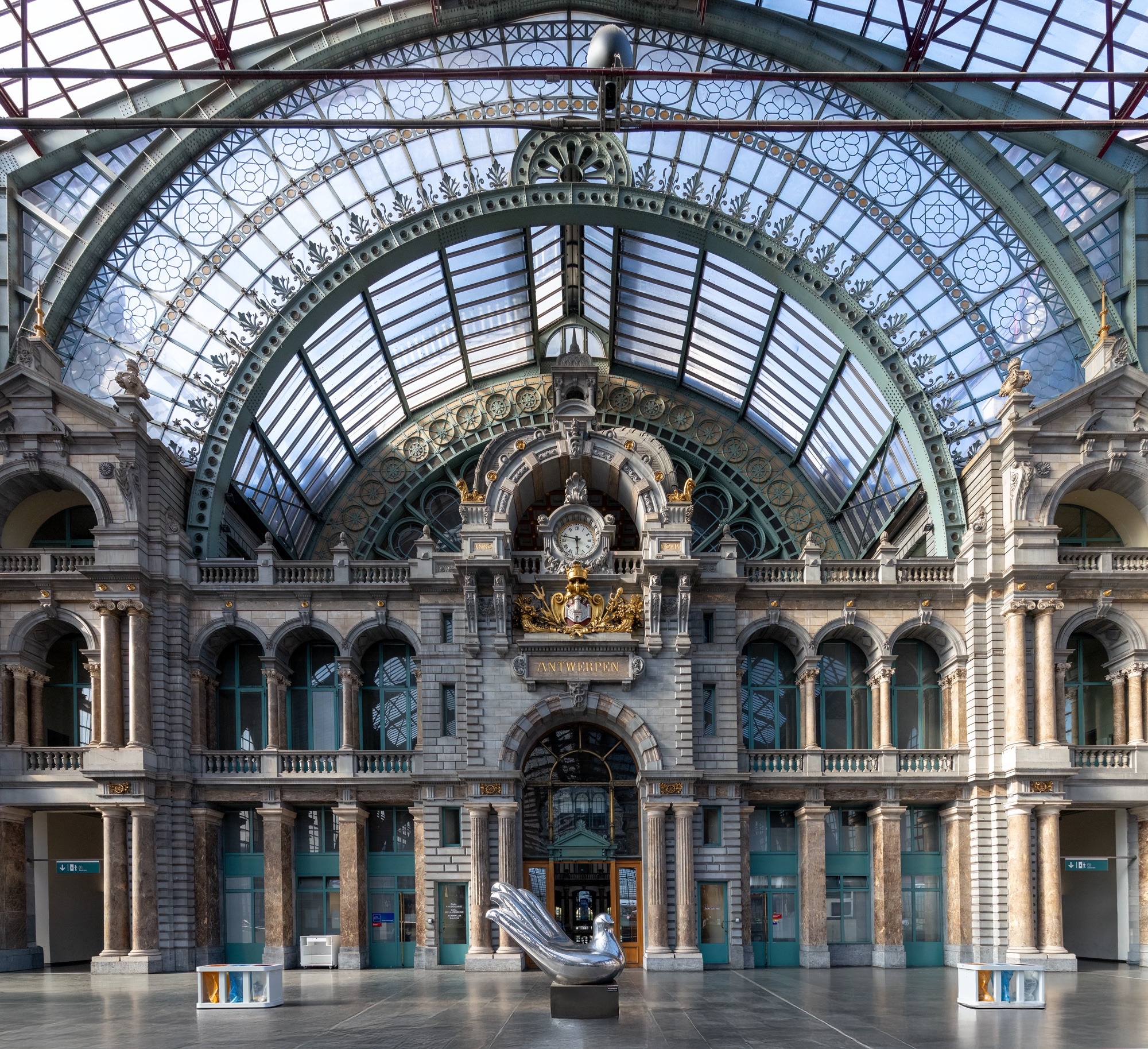 Bahnhof Antwerpen zum dritten