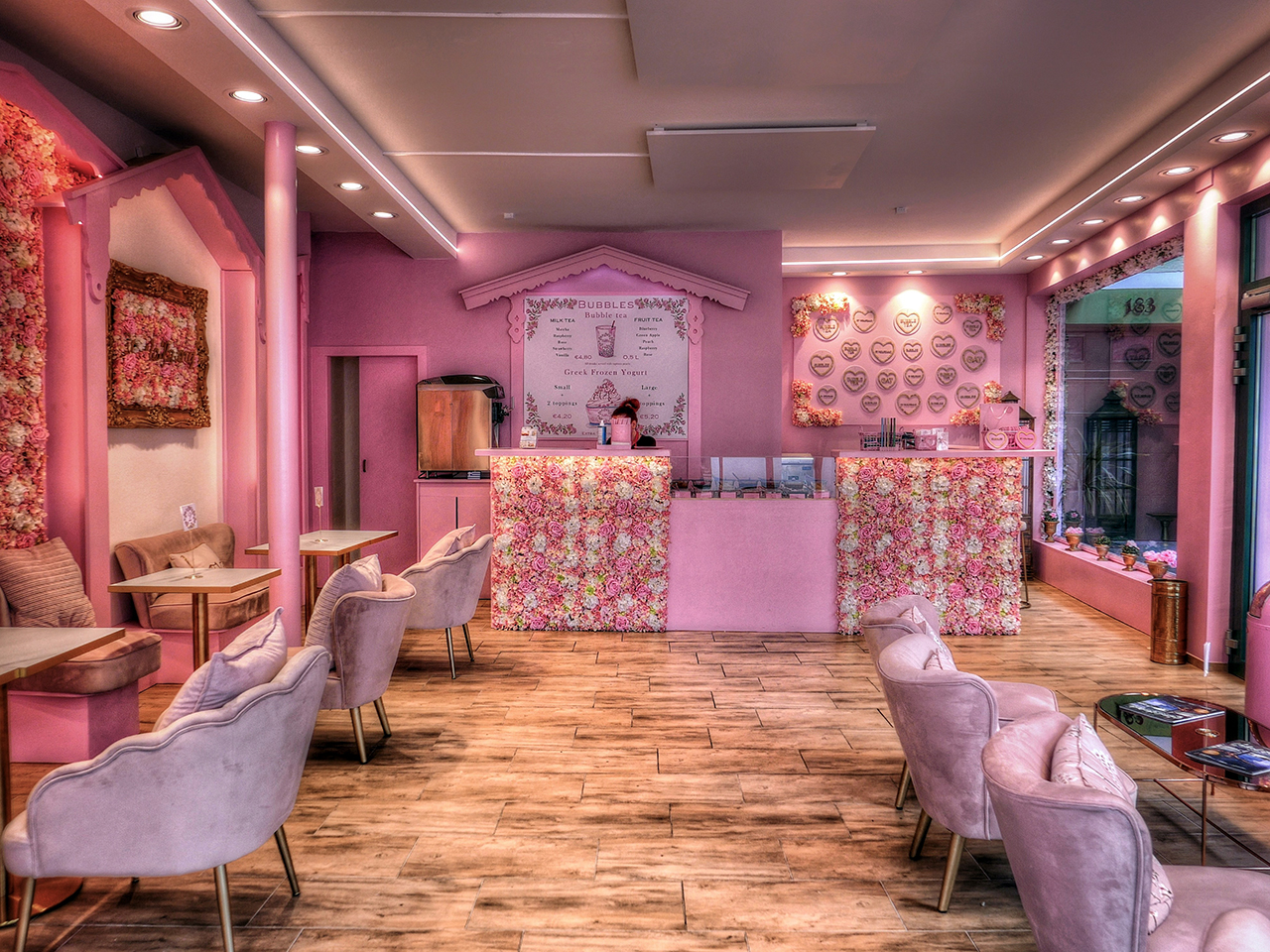 Barbie's Bubble-tea Teehaus