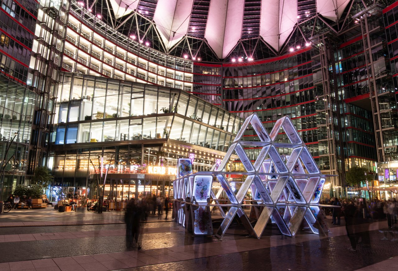 BERLIN - FESTIVAL OF LIGHTS_1.jpg