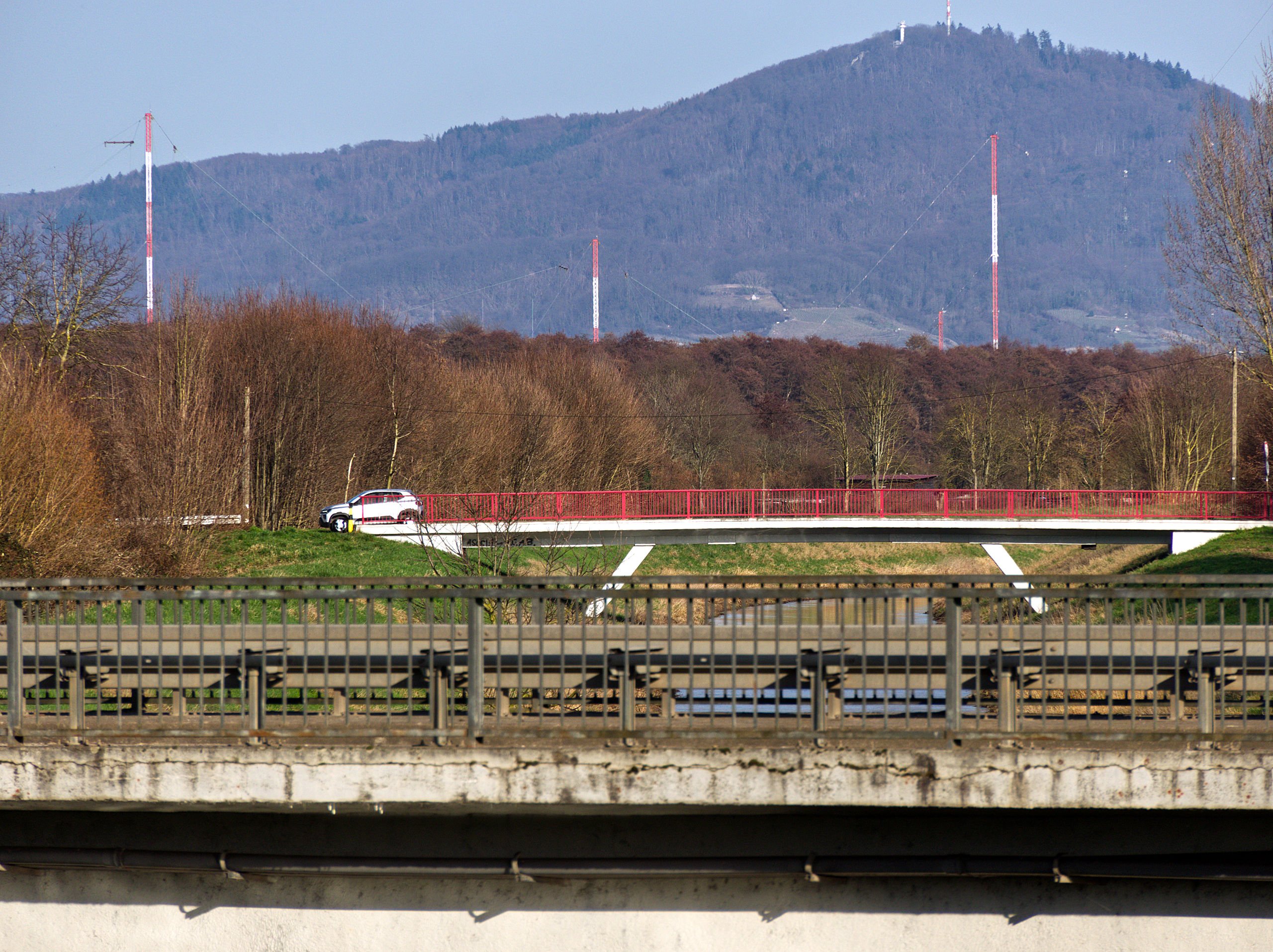 Brücken von der Brücke fotografiert III