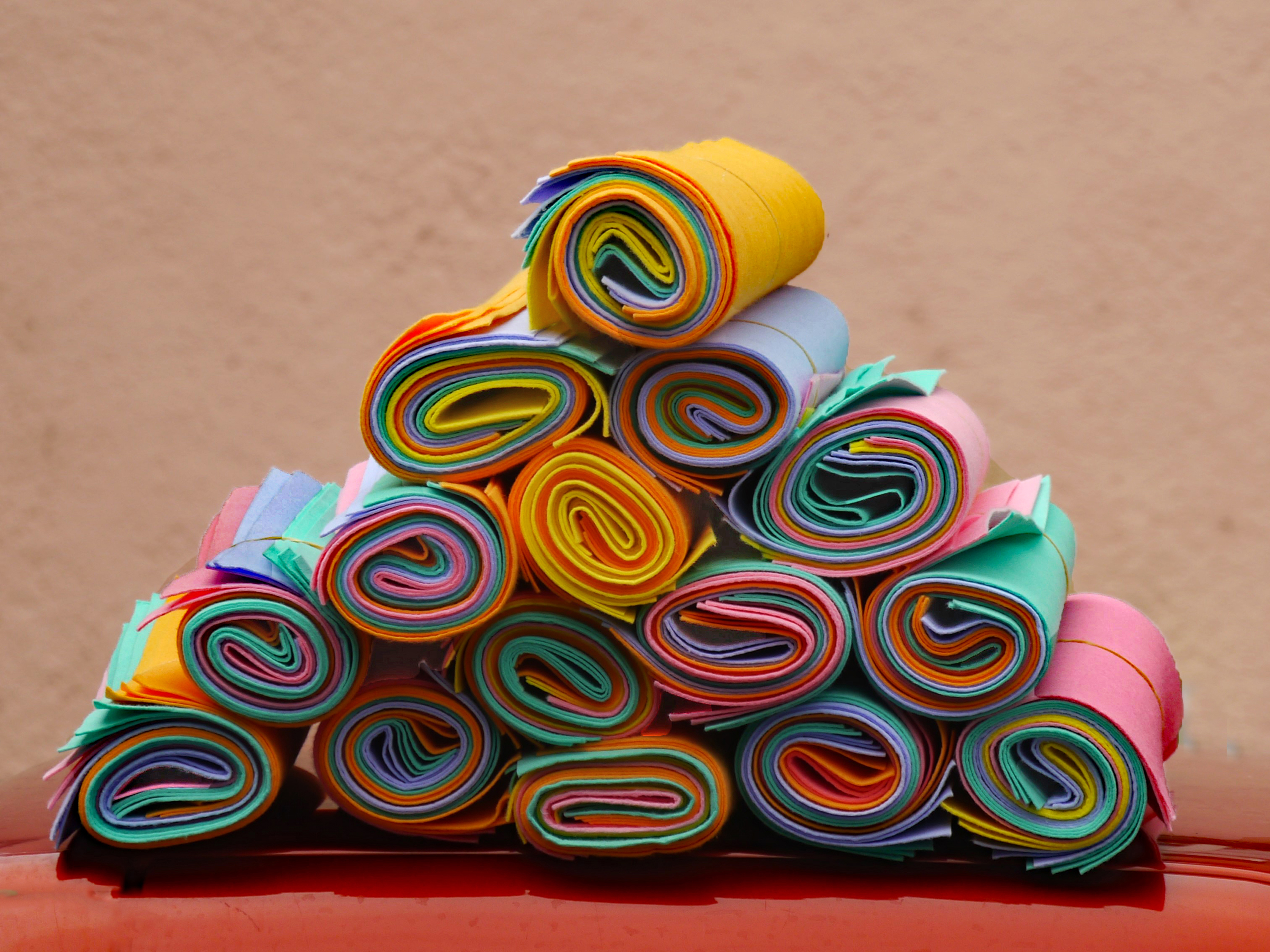 Bunte Ware