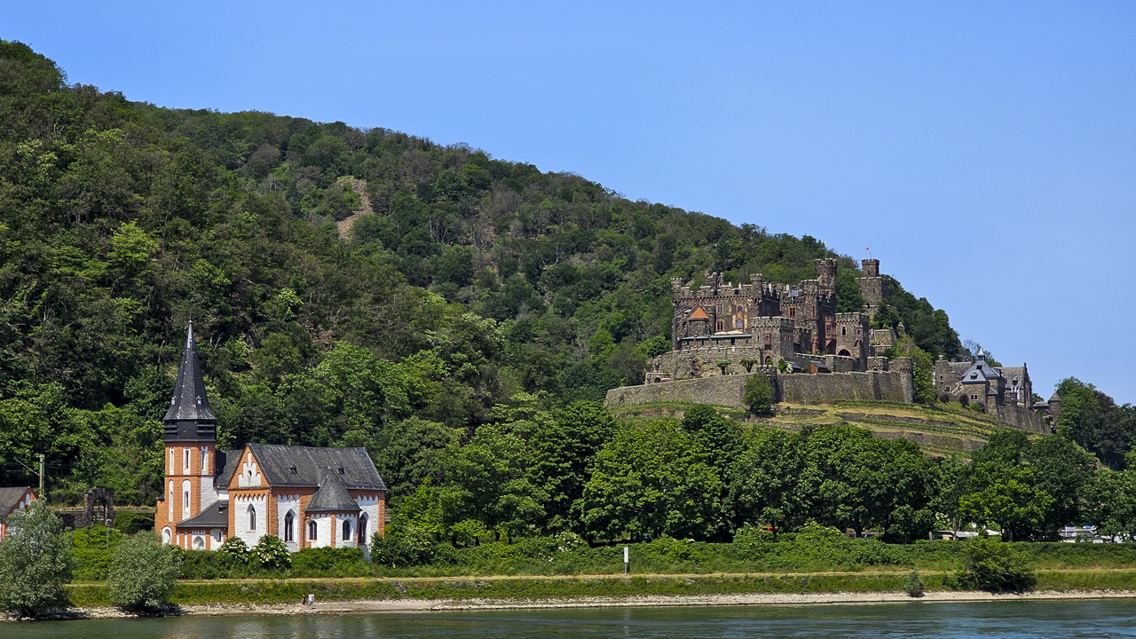 Burg Reichenstein und St. Clemens Katholische Kirche in Trechtingshausen, Rheinland-Pfalz II