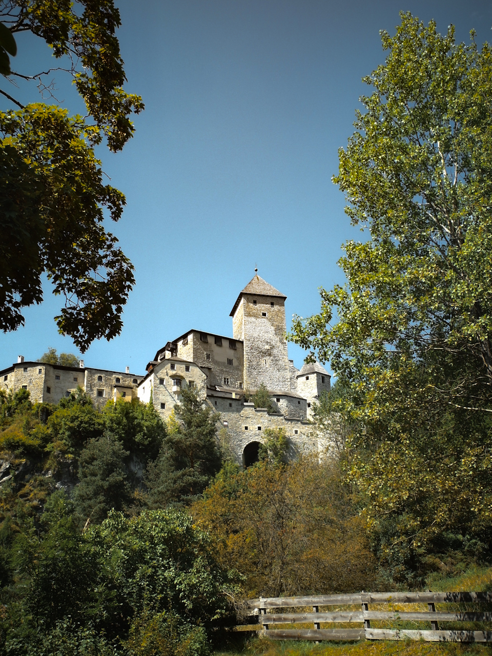 Burg Taufers